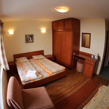 Aurora Guest House Nessebar Exterior foto